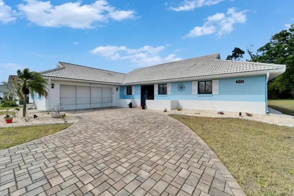 1929 New Bedford Drive, SUN CITY CENTER, FL 33573