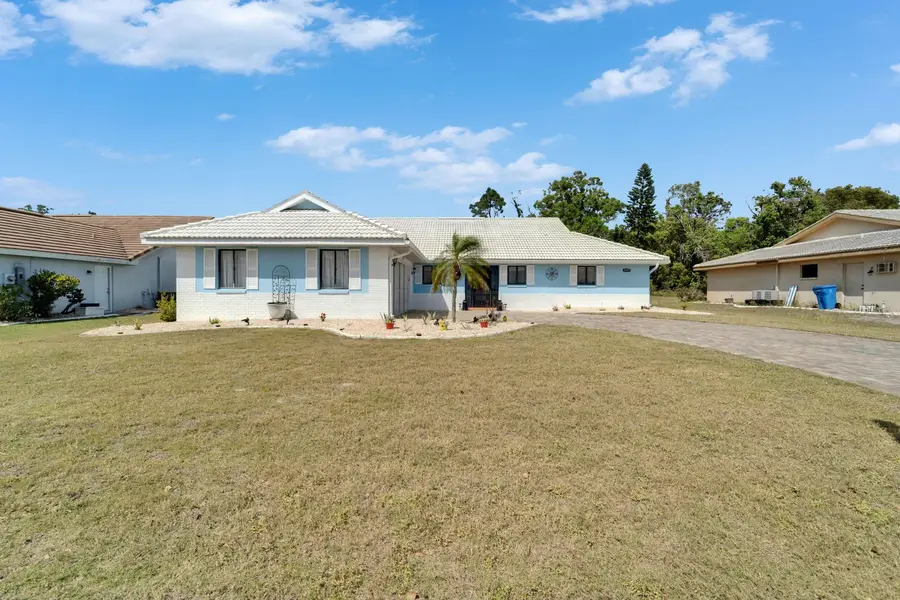 1929 New Bedford Drive, Sun City Center, FL 33573 - #3