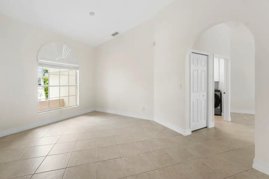 10340 Regent Circle, Naples, FL 34109 - #3