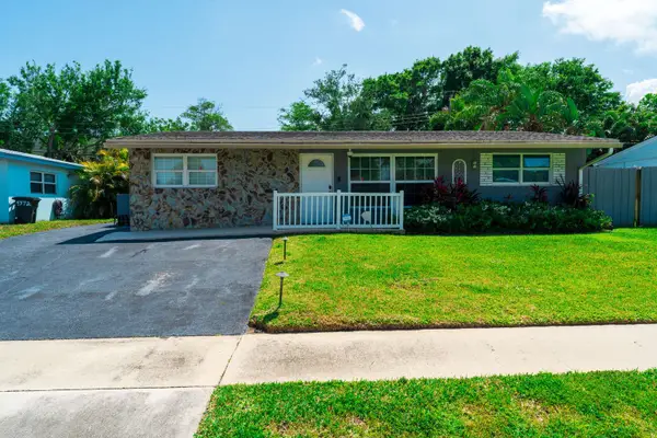 4386 Bamboo Drive, Palm Beach Gardens, FL 33410