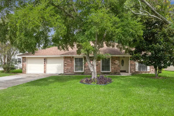 444 Water Oak Lane, Mandeville, LA 70471