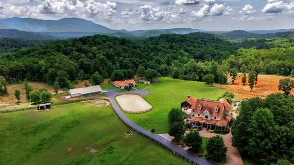 4506 Six Mile Rd, Maryville, TN 37803