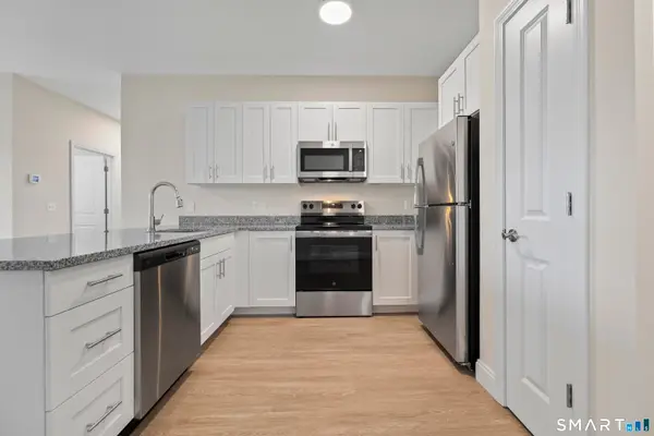 55 Steele Boulevard #210, Berlin, CT 06037