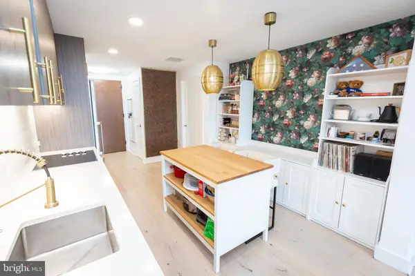 1211 Van Street SE #Unit 1211, Washington, DC 20003
