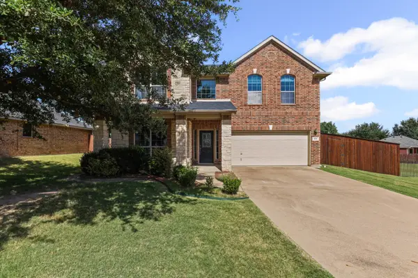105 Canyon Court, Waxahachie, TX 75167