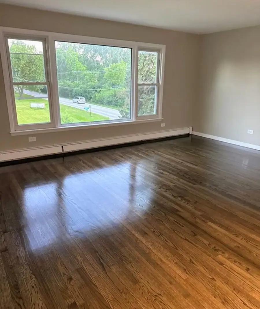 16w780 57th Street , 1, Clarendon Hills, IL 60514 - #2
