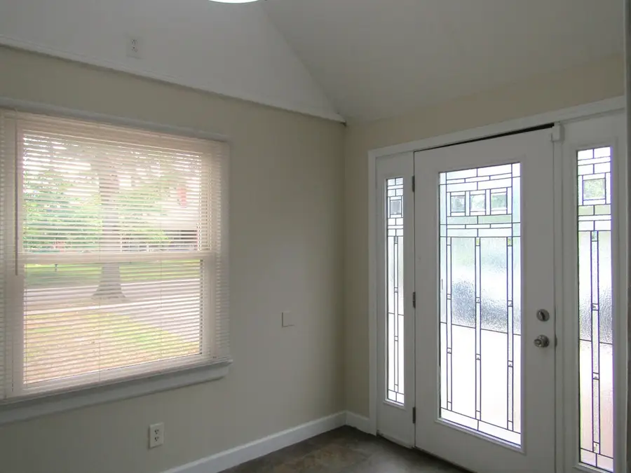 111 S Ridgeley Road, Norfolk, VA 23505 - #2