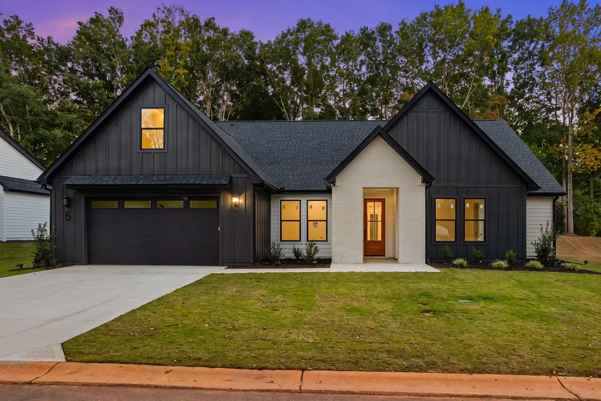 5 Inverrary Drive, Taylors, SC 29687 - #1