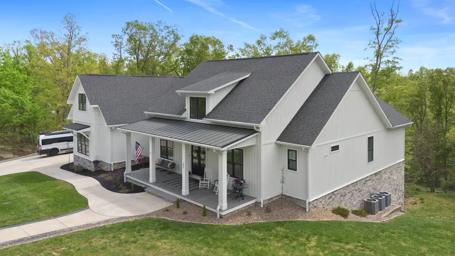 162 Woodhaven Drive, Huntington, WV 25701 - #2