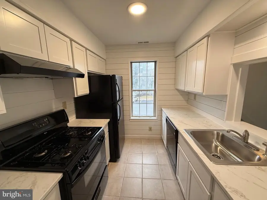 1108 Aberdeen Ln, Blackwood, NJ 08012 - #3