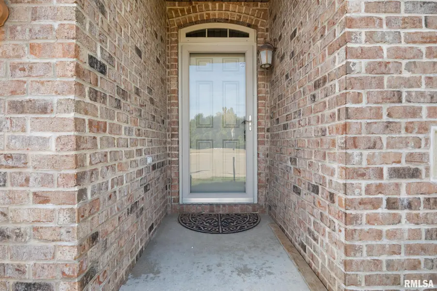 6500 N Queen Frances Lane #6500, Peoria, IL 61615 - Image #3