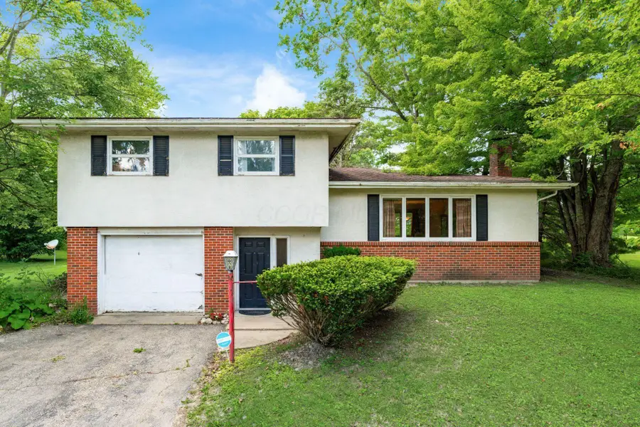 218 Blacks Road, Pataskala, OH 43062 - Image #2