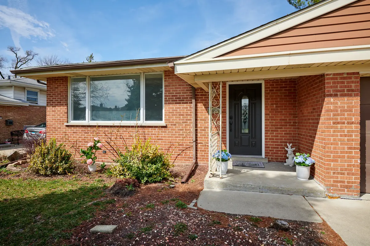 8544 W Roseview Drive, Niles, IL 60714 - #1