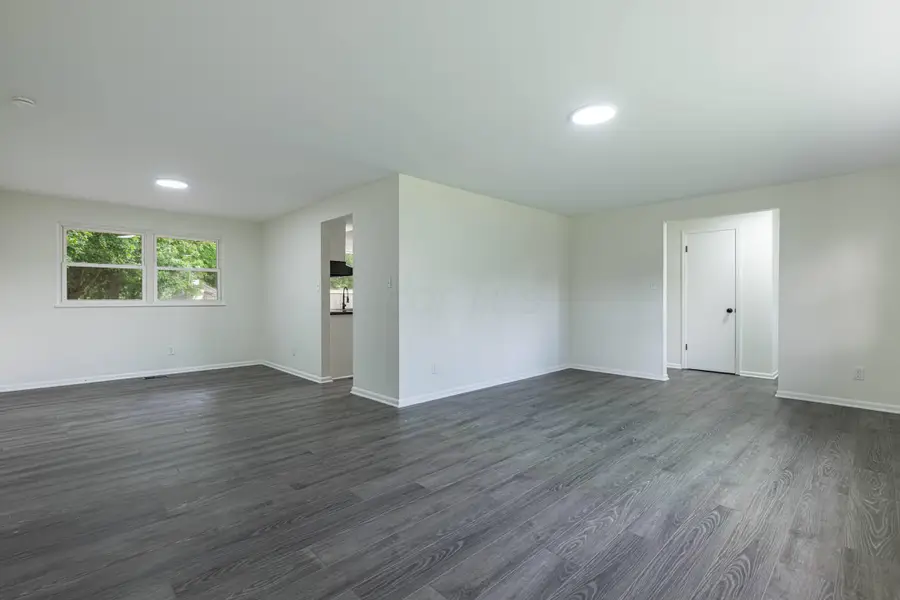 1922 Old Coach Road, Springfield, OH 45505 - #3