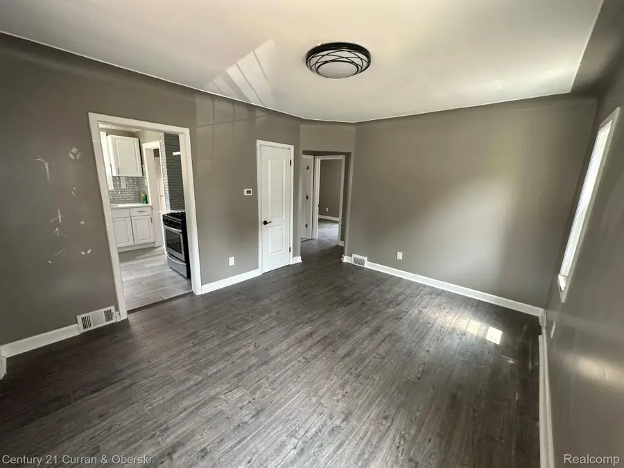 1800 N York Street, Dearborn, MI 48128 - #2