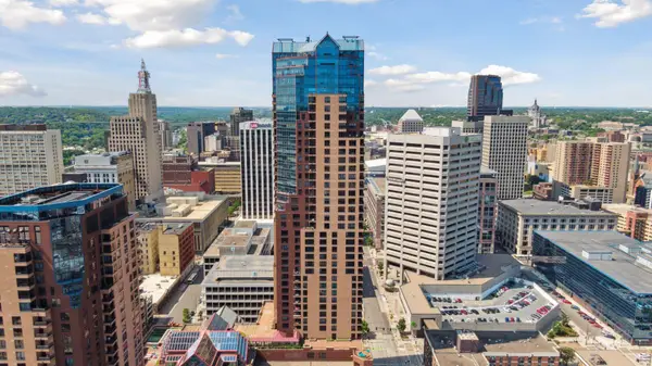 168 E 6th Street E #3004, Saint Paul, MN 55101