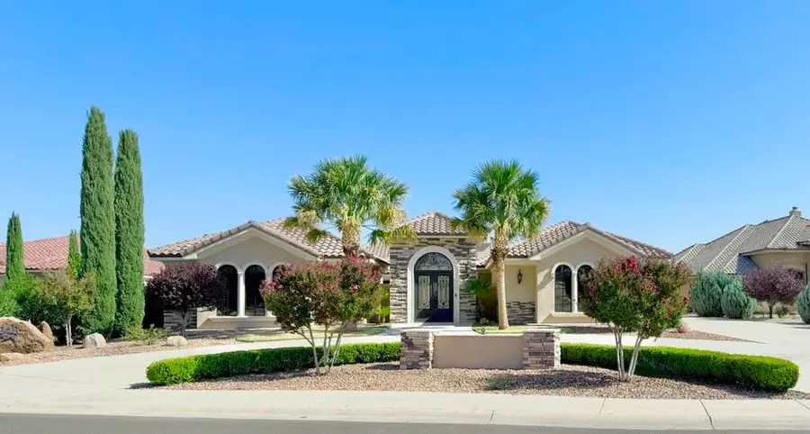 2116 Westridge Road, Carlsbad, NM 88220 - Image #2