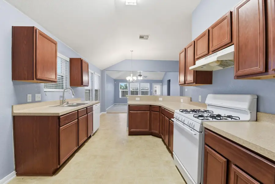 16763 N Blue Jay, Conroe, TX 77385 - #3