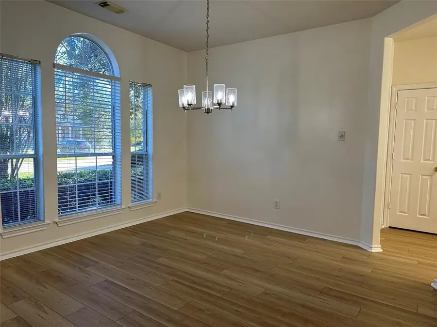 10 Fair Light Court, The Woodlands, TX 77382 - #3