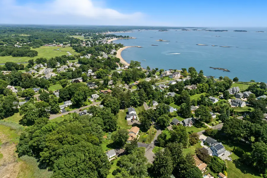 31 Pawson Road, Branford, CT 06405 - #3