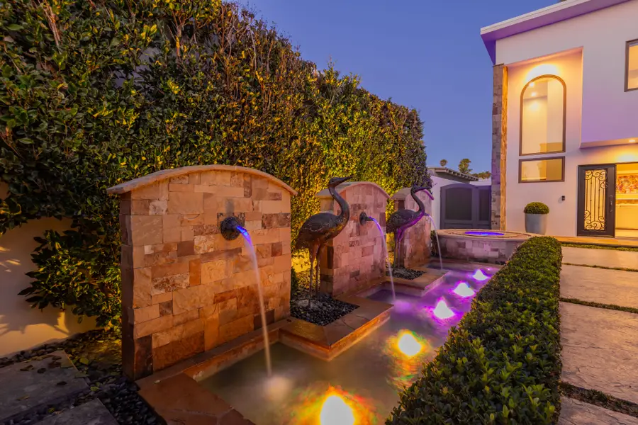 5106 Seabreeze Way, Oxnard, CA 93035 - #2