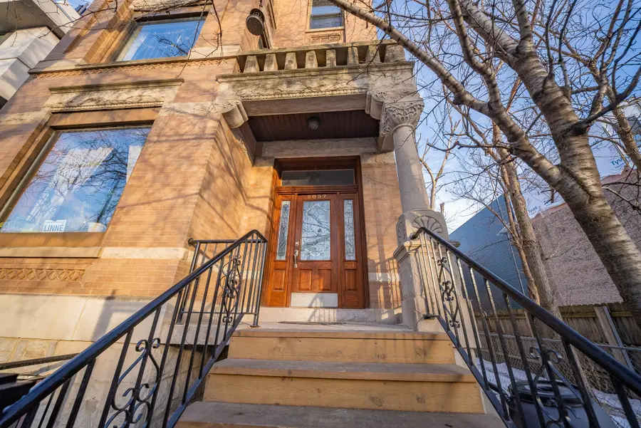 2057 N Kedzie Avenue #3, Chicago, IL 60647 - #3