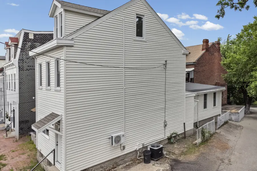 1150 Goettman Street, Pittsburgh, PA 15212 - #2