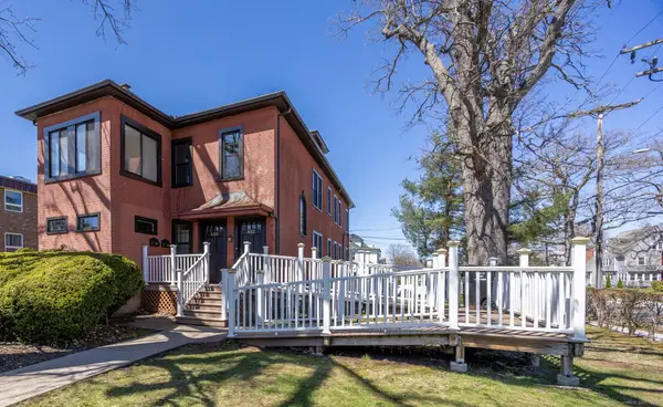 852 Farmington Avenue, West Hartford, CT 06119