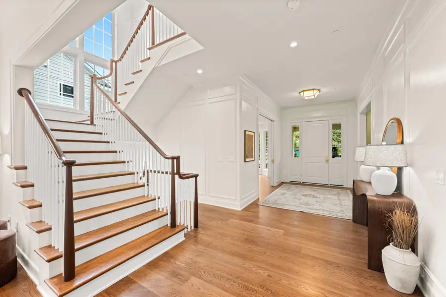7608 Leesburg Dr, Bethesda, MD 20817 - #2