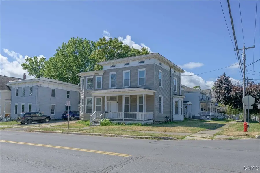 42 E Cayuga Street, Oswego, NY 13126 - #2