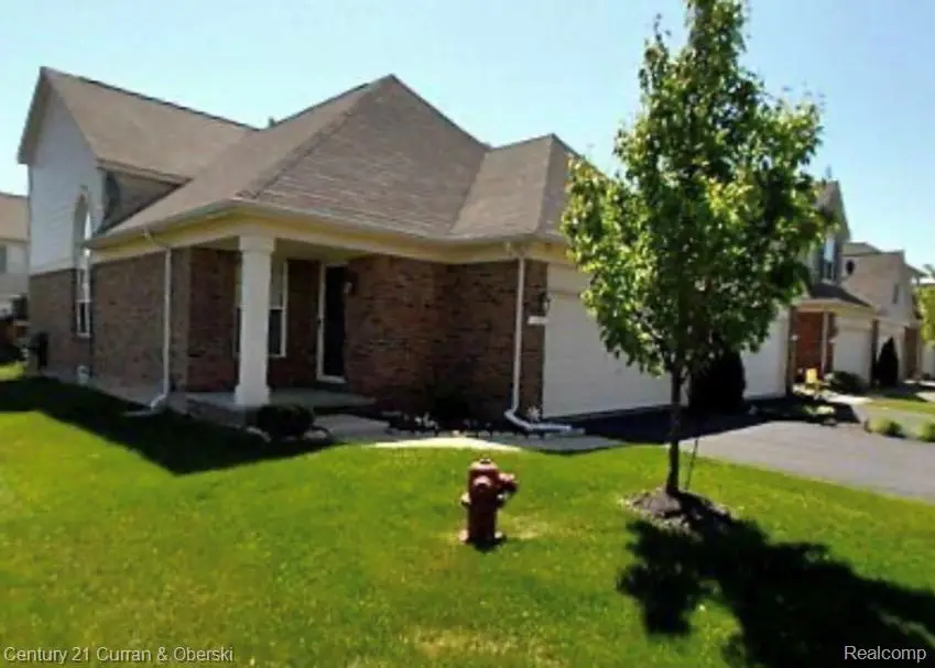 183 Legacy Park Circle, Dearborn Heights, MI 48127 - #1