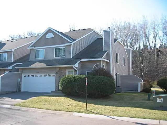 1068 Fillmore Circle Ne, Fridley, MN 55432 - #1