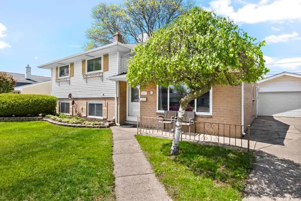 8607 Leslie, Sterling Heights, MI 48314