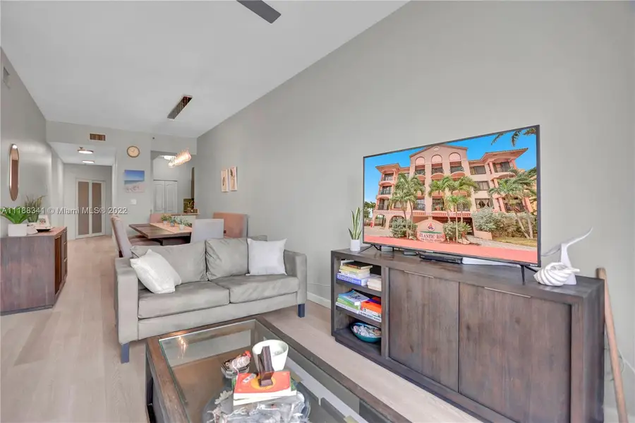 8816 Collins Ave #206, Surfside, FL 33154 - Image #3