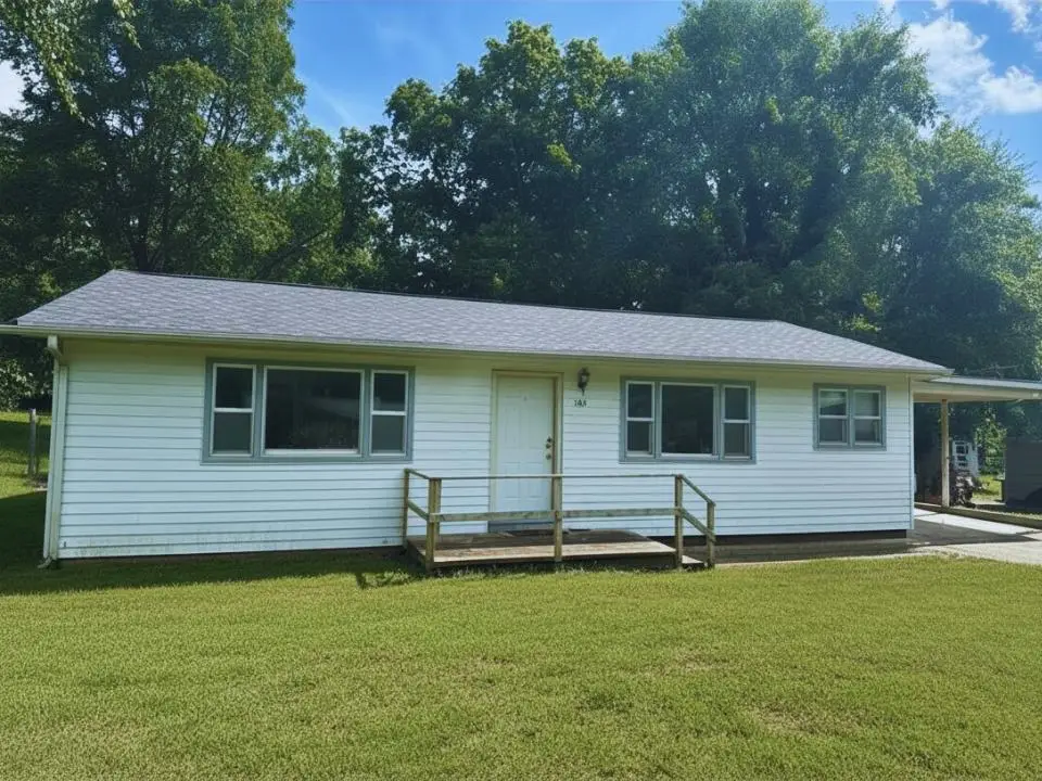 109 College Street, Van Buren, MO 63965 - #1
