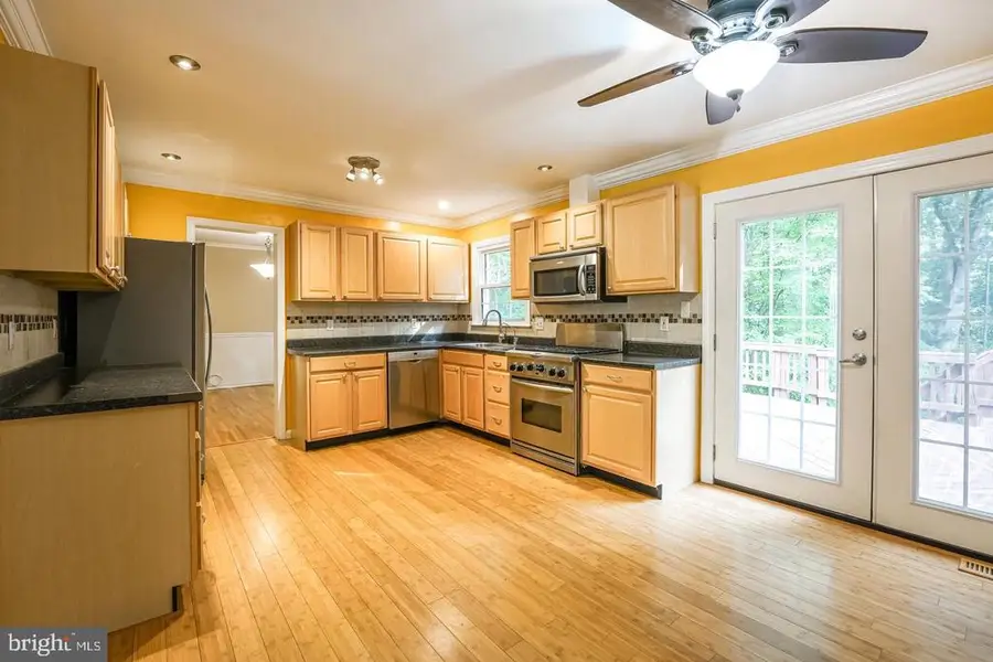7212 Hadlow Drive, Springfield, VA 22152 - #3