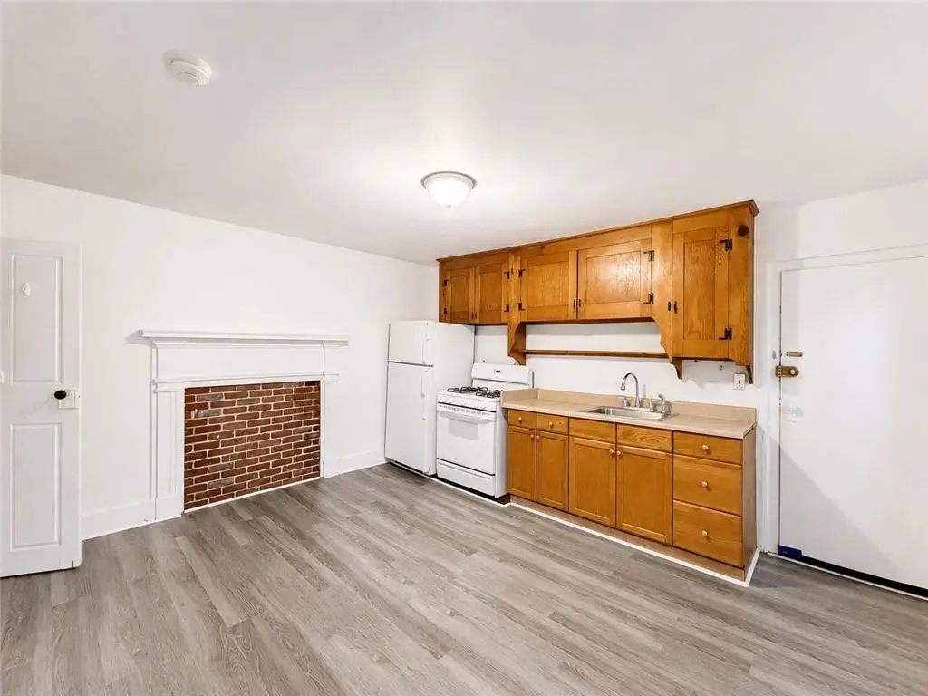 17 Thayer Street , 2, Providence, RI 02906 - #1