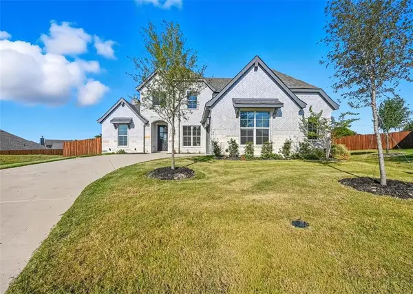 3817 Amber Road, Midlothian, TX 76065