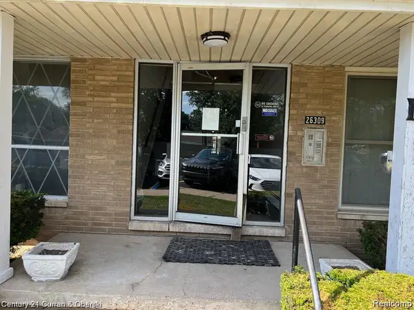 26309 W 7 Mile Road , 120, Redford Charter Township, MI 48240