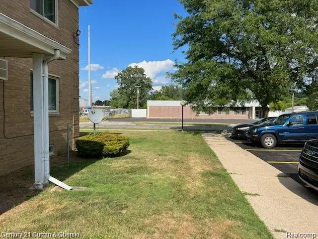 26309 W 7 Mile Road , 120, Redford, MI 48240 - #2