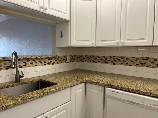 2588 Riverside Drive #2588, Coral Springs, FL 33065
