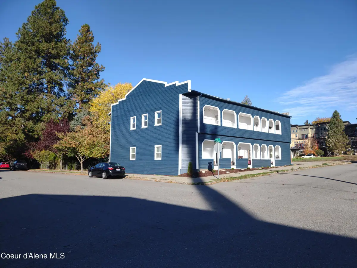 503 N 2ND ST, Coeur Dalene, ID 83814 - Image #1