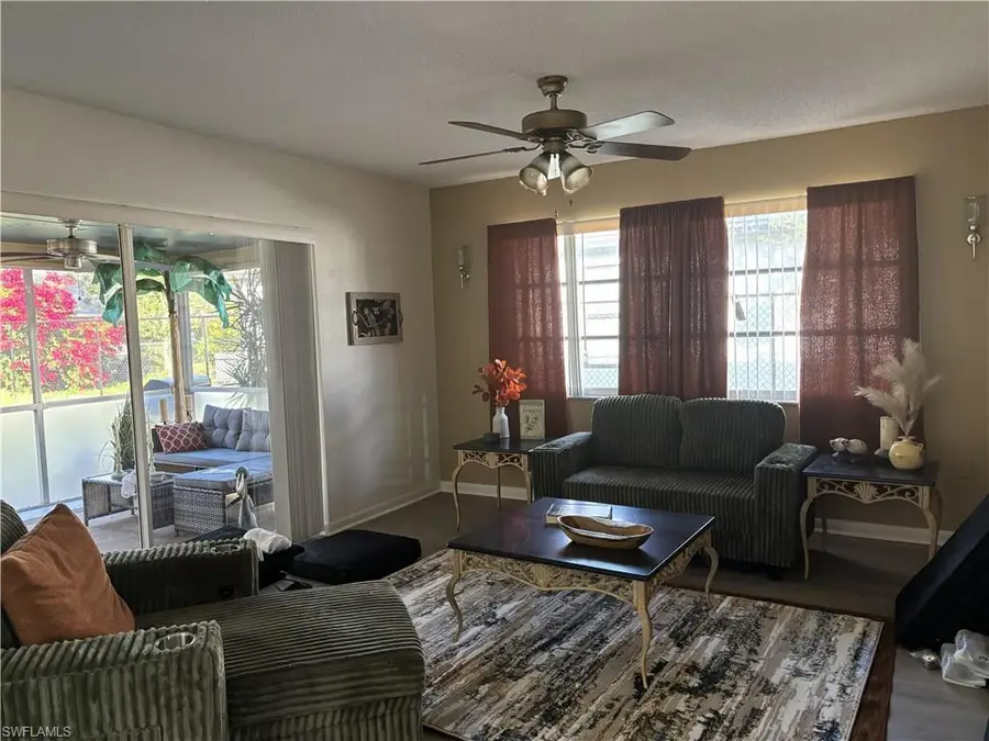 919 SE 14th Street #B #B, Cape Coral, FL 33990 - #2