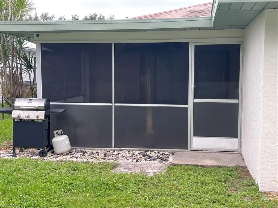 919 SE 14th Street #B #B, Cape Coral, FL 33990 - #3