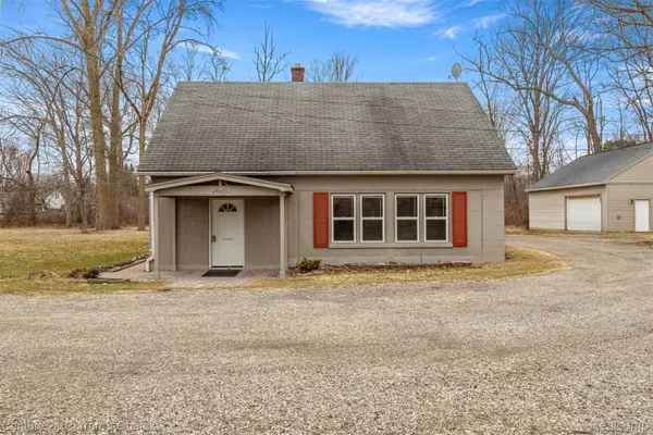 24915 Saint Paul Boulevard, Harrison Twp, MI 48045