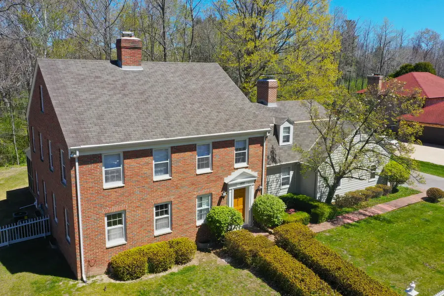 404 W Ravine Baye Rd, Bayside, WI 53217 - #2