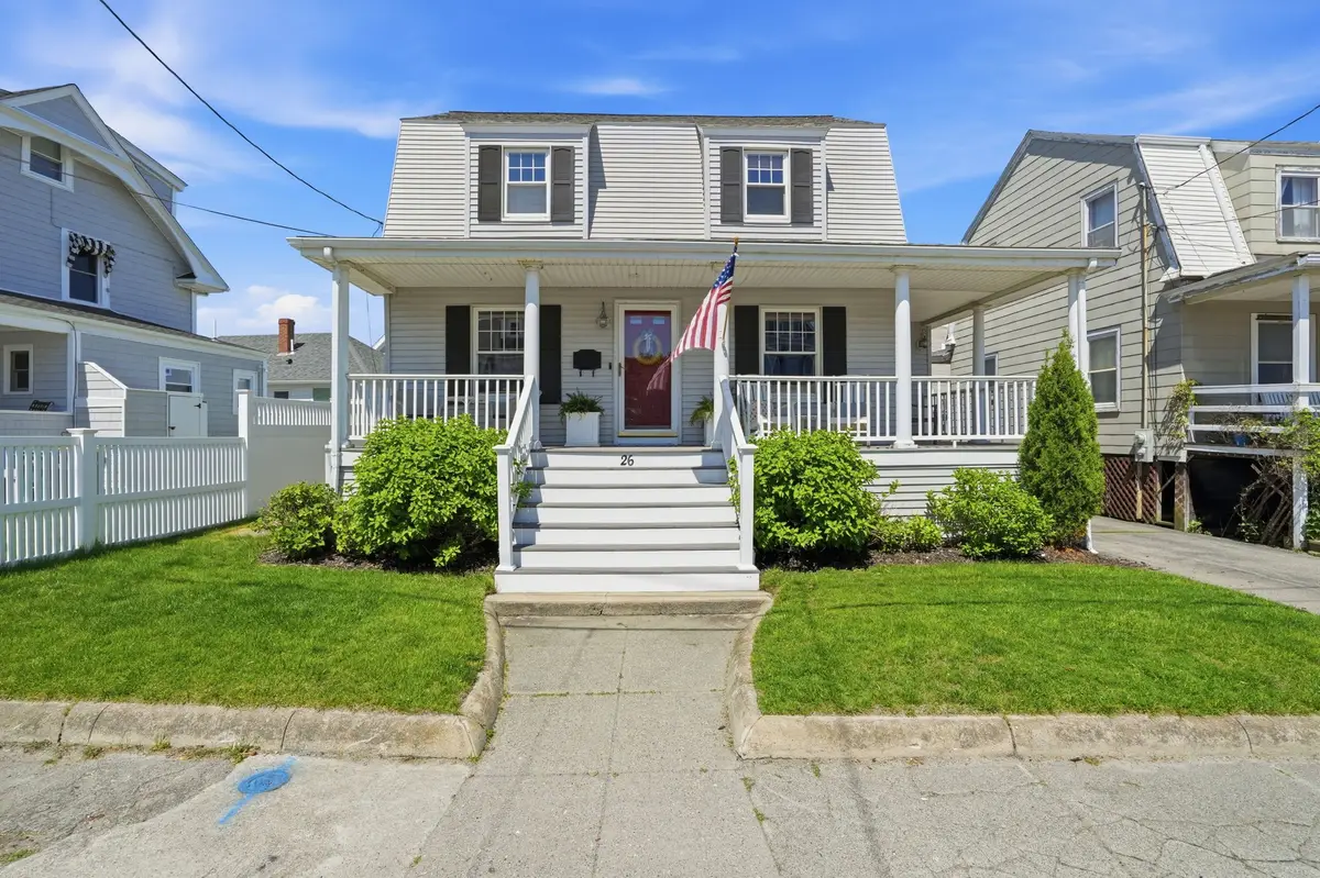26 Manomet Ave, Hull, MA 02045 - #1