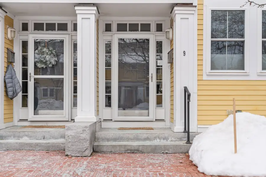 129 Merrimac #9, Newburyport, MA 01950 - #2