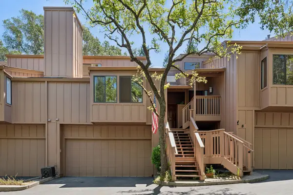 12 Elegant Tern Road, Novato, CA 94949