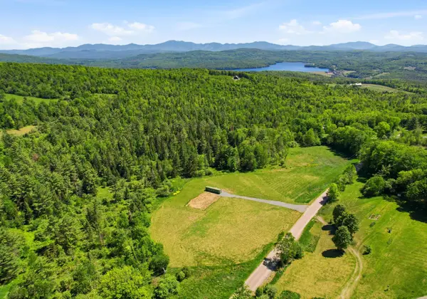 690 High Ridge Road, Waterford, VT 05819